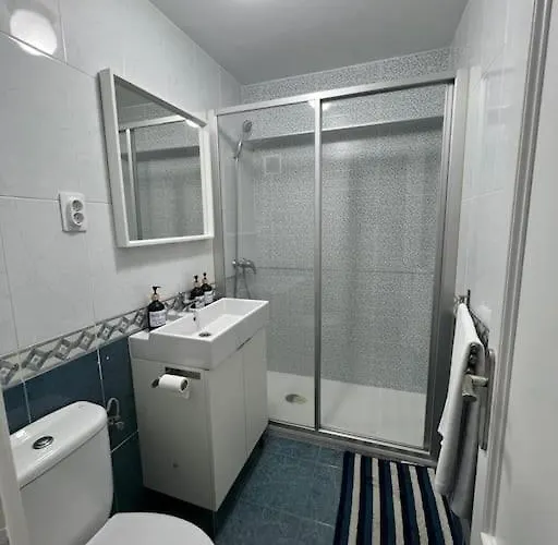 Coqueto Junto Al Mar *